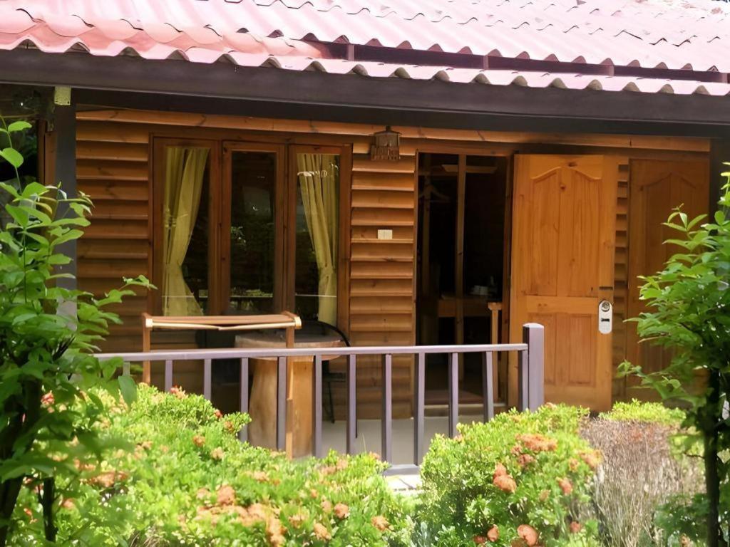 Tonsak Resort Koh Samet Exterior photo